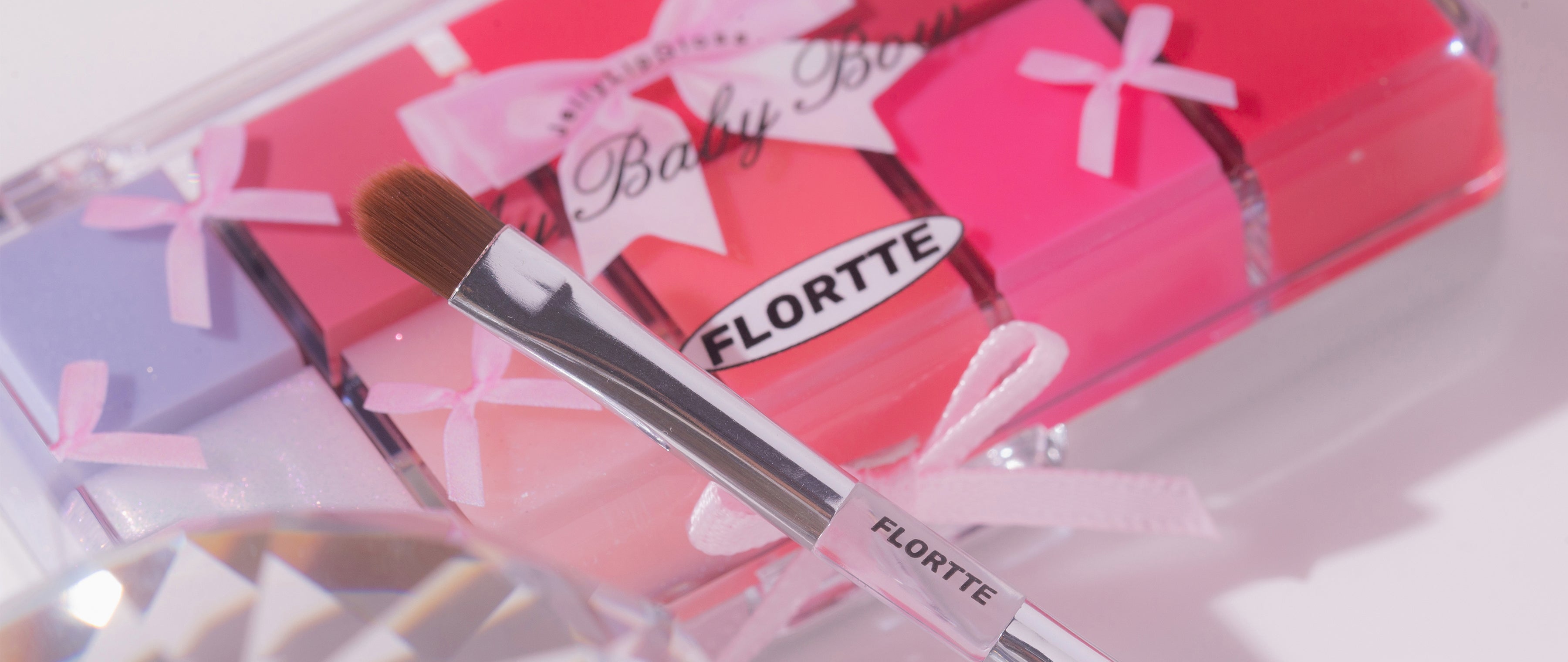 Collection of FLORTTE in a gallery layout