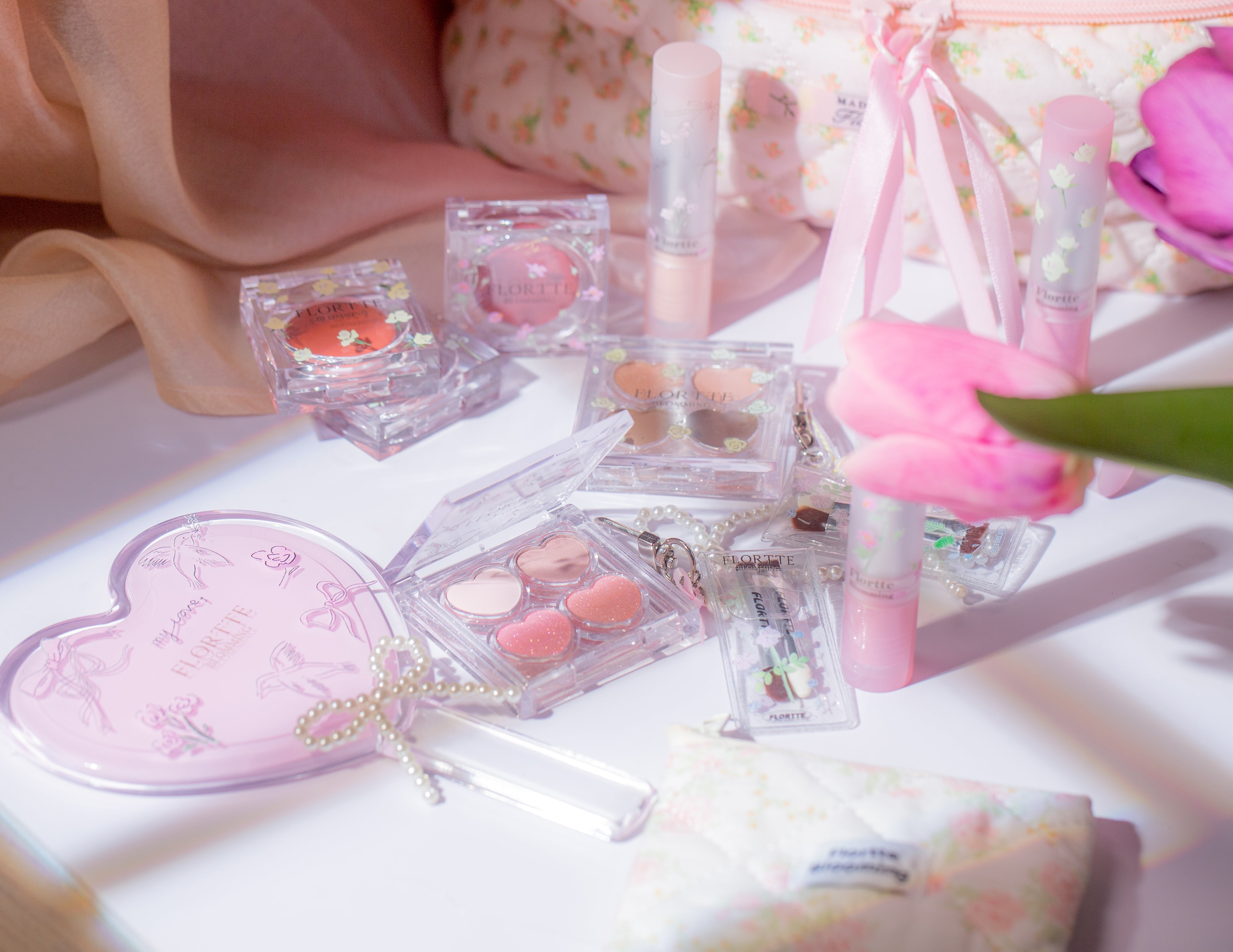 Collection of FLORTTE in a gallery layout